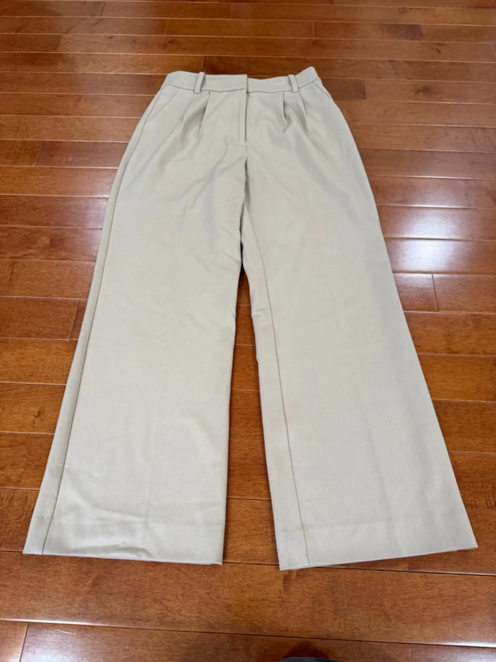 Favorite Daughter Beige Pleated Wide Leg The Favorite Pants Sz. 8 - Picture 2 of 5